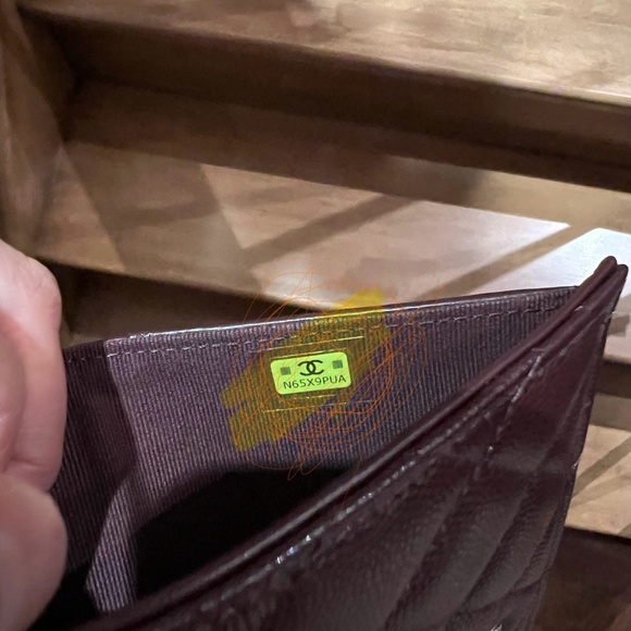 Brand new Chanel wallet - Picture 8 of 8